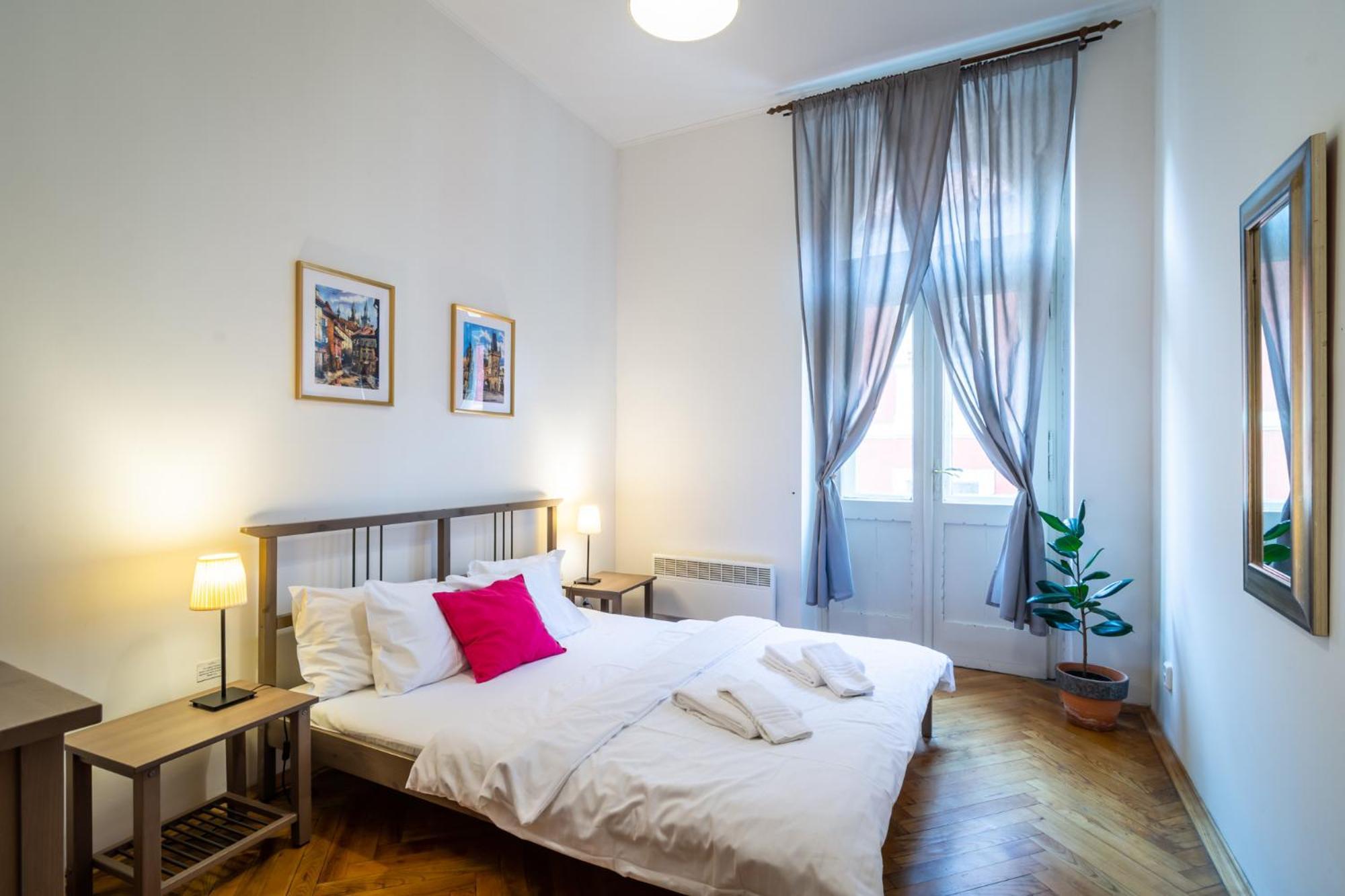 Royal Road Apartament Praga