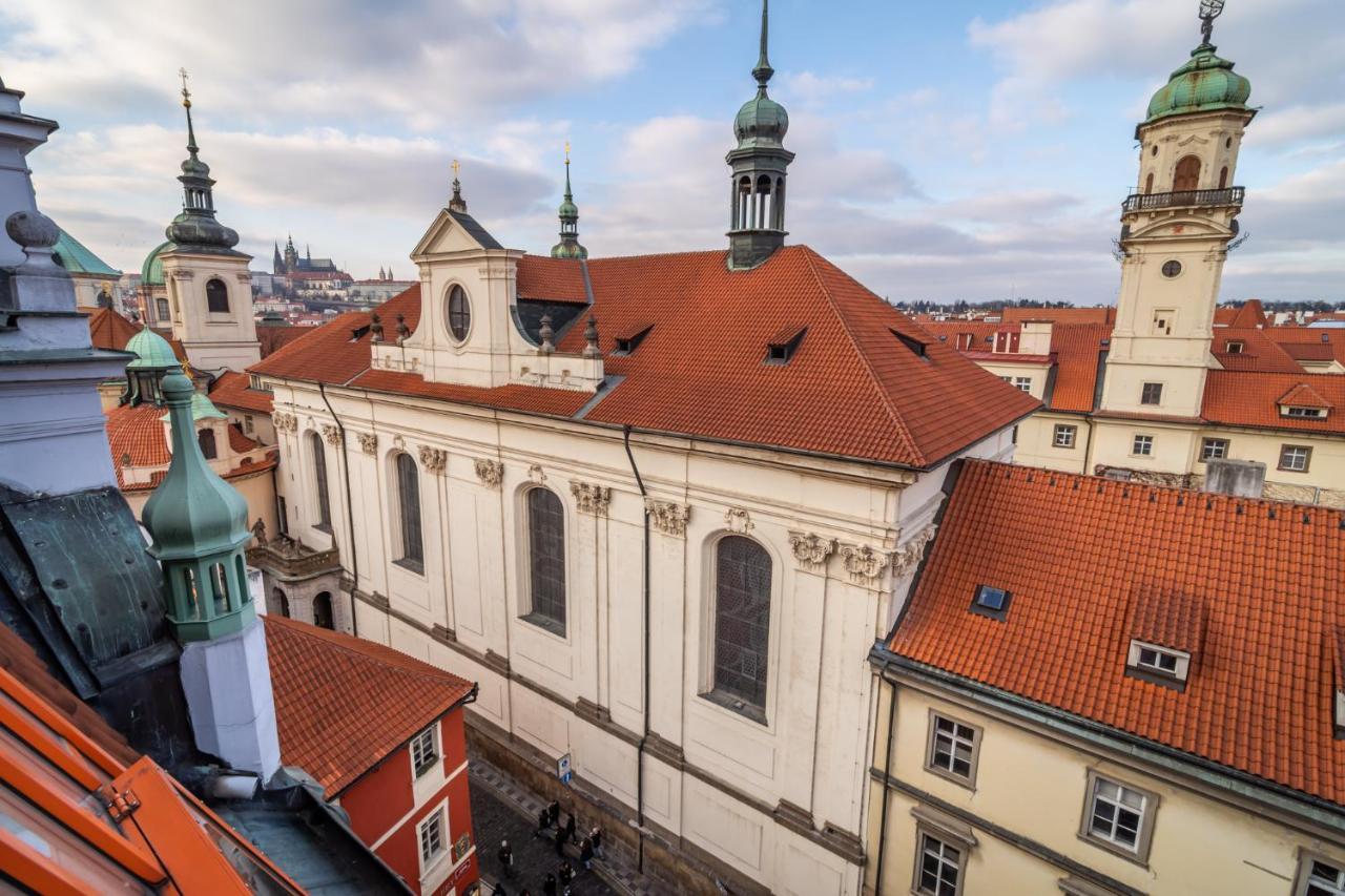 Royal Road Apartament Praga