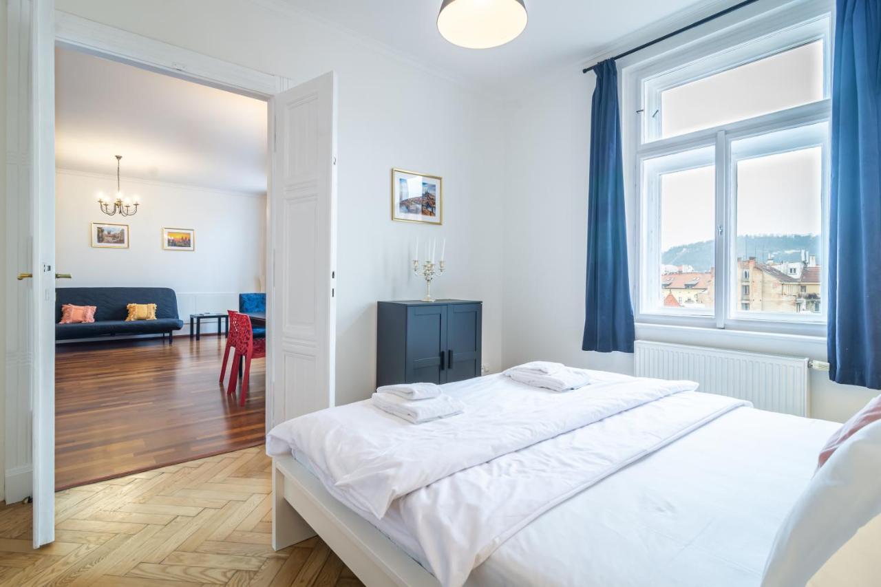 Royal Road Apartmán